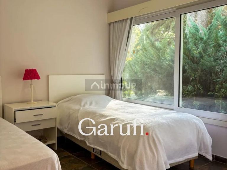 Casa en Venta en Pinamar, Buenos Aires Interior