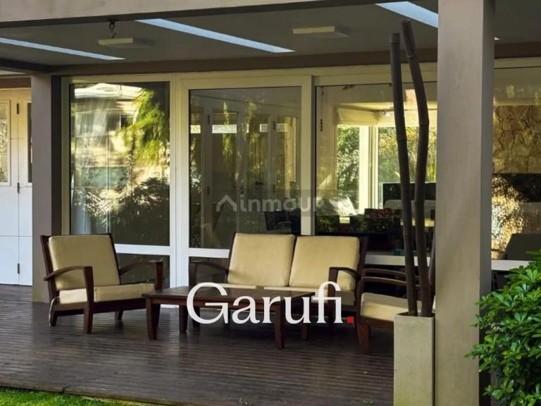 Casa en Venta en Pinamar, Buenos Aires Interior