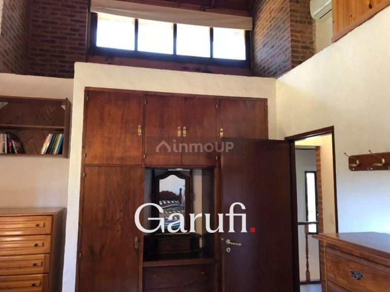 Casa en Venta en Pinamar, Buenos Aires Costa Atlantica