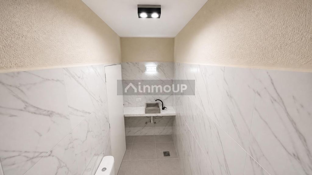 P H en Venta en Esteban Echeverria, G.B.A. Zona Sur