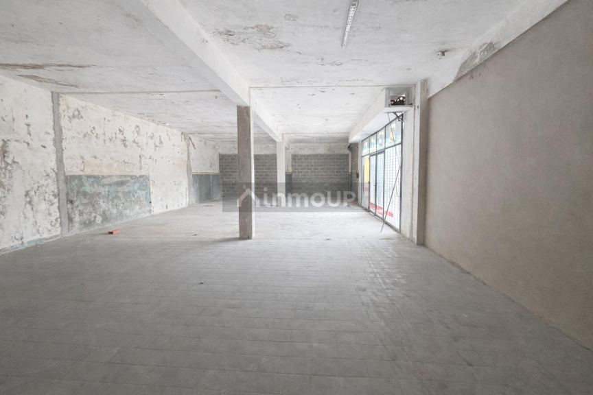 Local Comercial en Alquiler en Ezeiza, G.B.A. Zona Sur