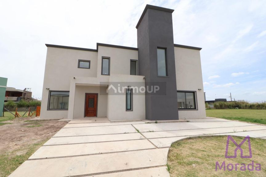 Casa en Venta en Ezeiza, G.B.A. Zona Sur