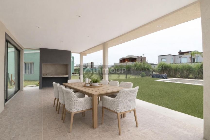 Casa en Venta en Ezeiza, G.B.A. Zona Sur