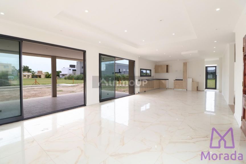 Casa en Venta en Ezeiza, G.B.A. Zona Sur