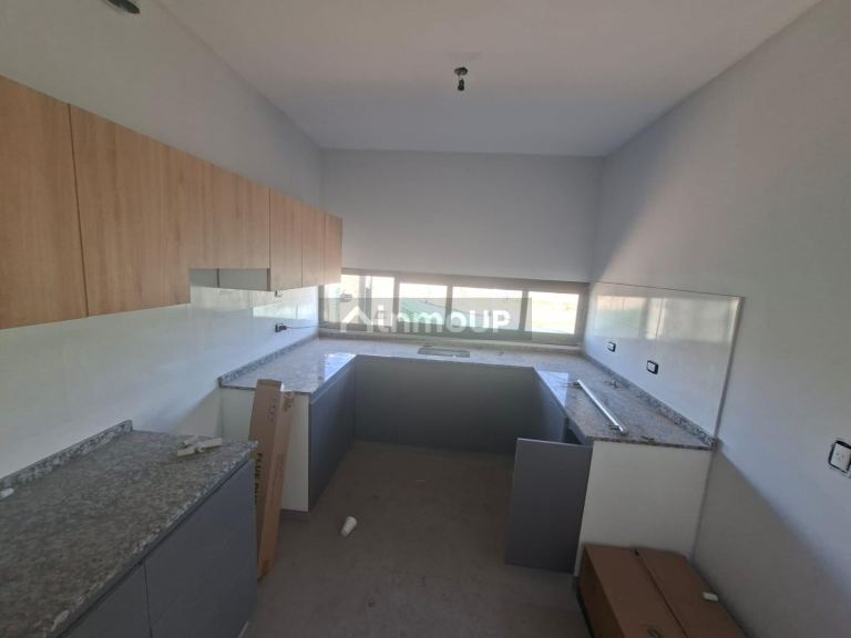 Casa en Alquiler en Lujan de Cuyo, Mendoza