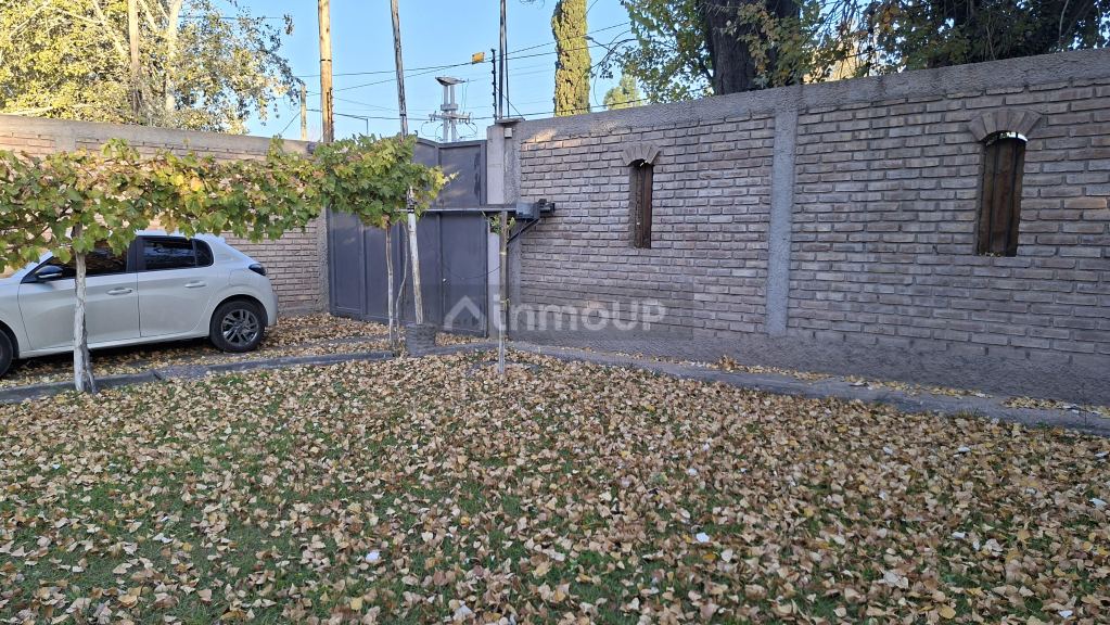 Galpon en Alquiler en Lujan de Cuyo, Mendoza