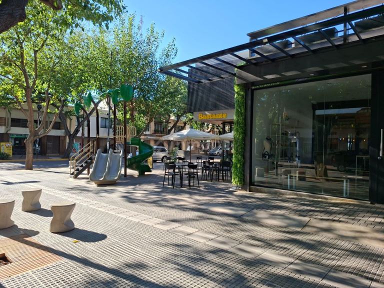 Local Comercial en Venta en Capital, Mendoza