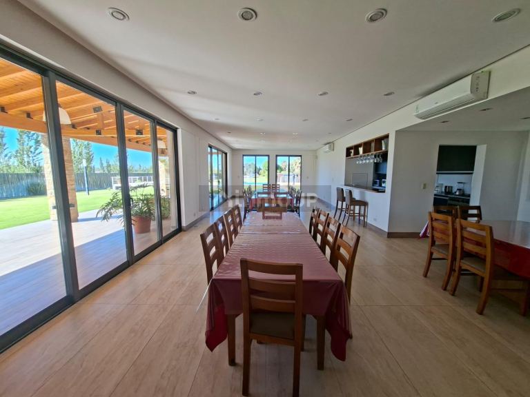 Chalet en Venta en Guaymallen, Mendoza