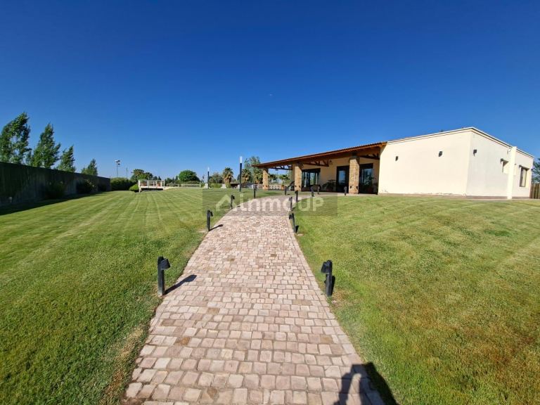 Chalet en Venta en Guaymallen, Mendoza