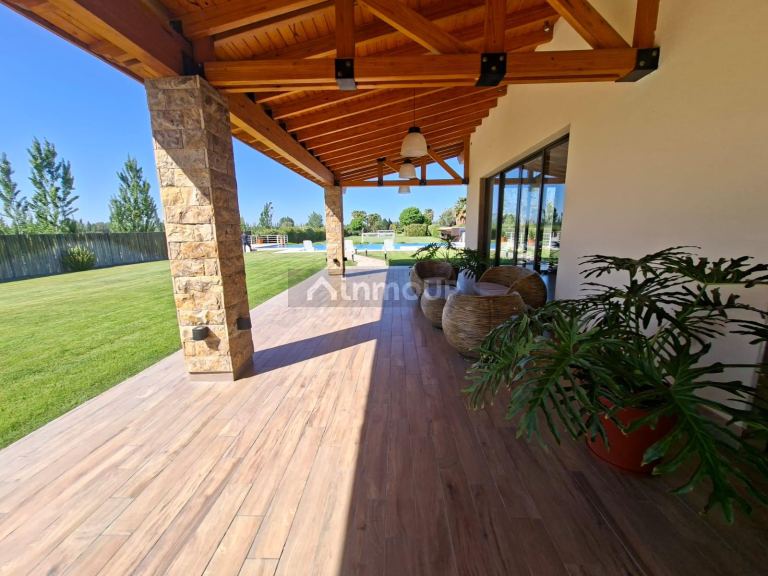 Chalet en Venta en Guaymallen, Mendoza