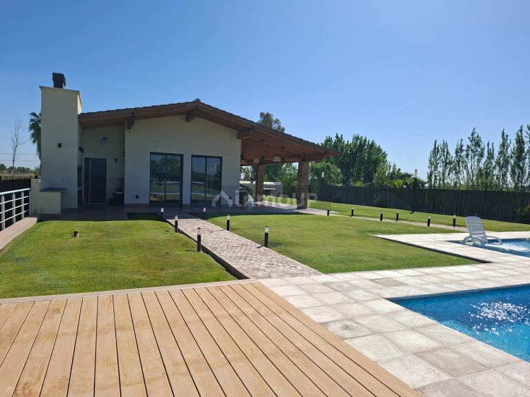 Chalet en Venta en Guaymallen, Mendoza