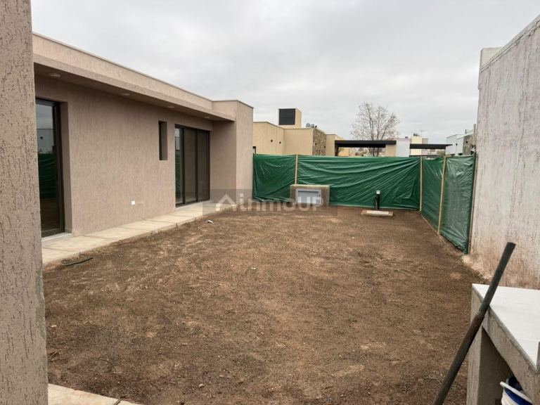Casa en Venta en Maipu, Mendoza