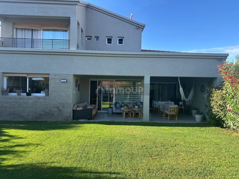 Casa en Venta en Godoy Cruz, Mendoza