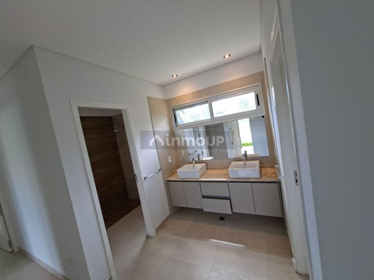 Casa en Alquiler en Lujan de Cuyo, Mendoza