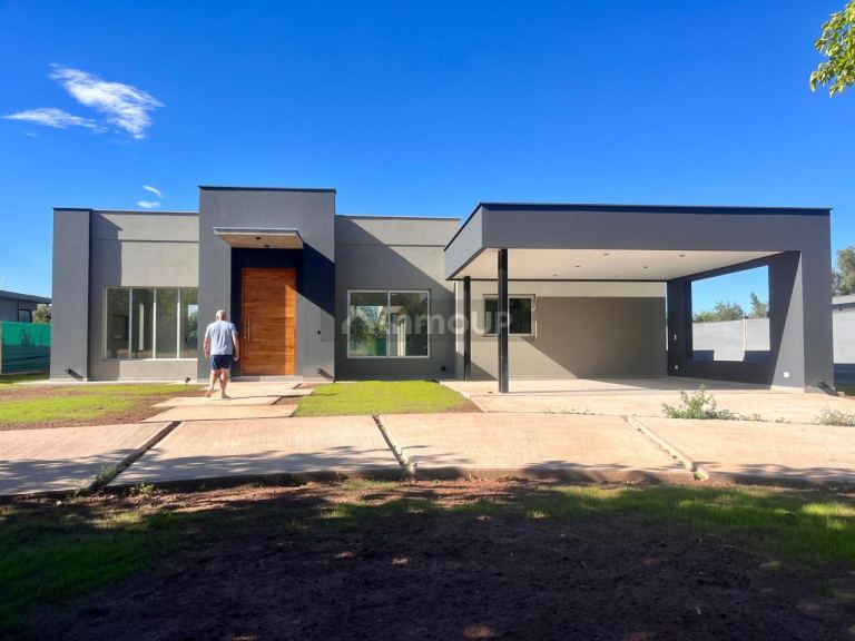 Casa en Alquiler en Lujan de Cuyo, Mendoza