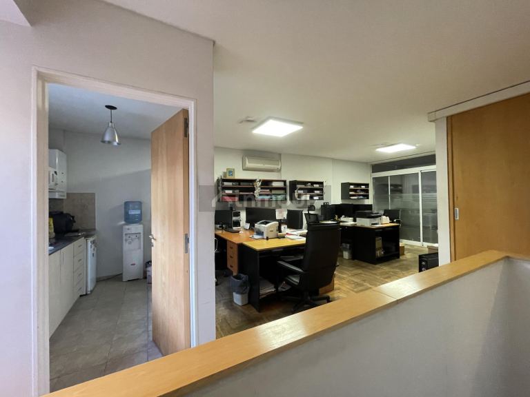 Local Comercial en Venta en Rosario, Santa Fe