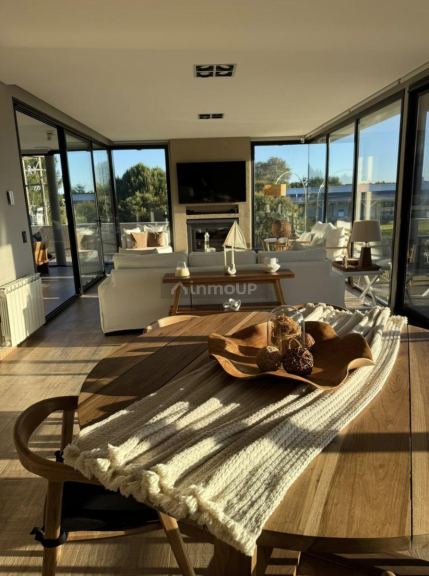 Casa en Alquiler Temporario en De la Costa, Buenos Aires Costa Atlantica