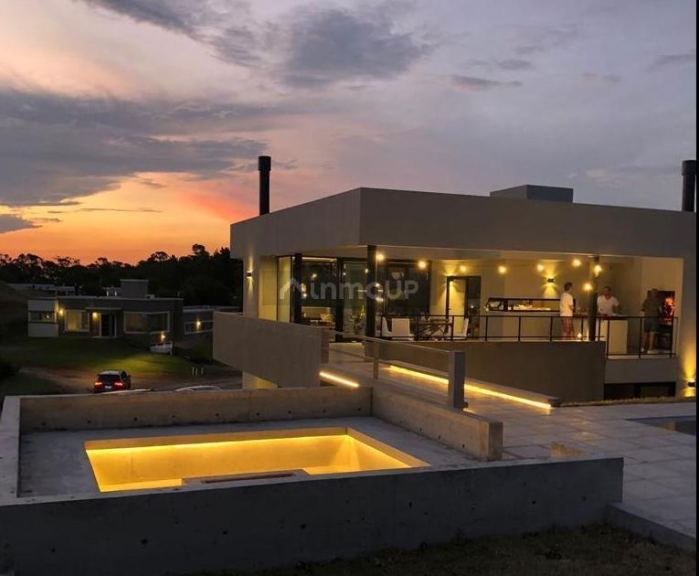 Casa en Alquiler Temporario en De la Costa, Buenos Aires Costa Atlantica