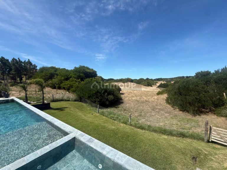 Casa en Alquiler Temporario en De la Costa, Buenos Aires Costa Atlantica