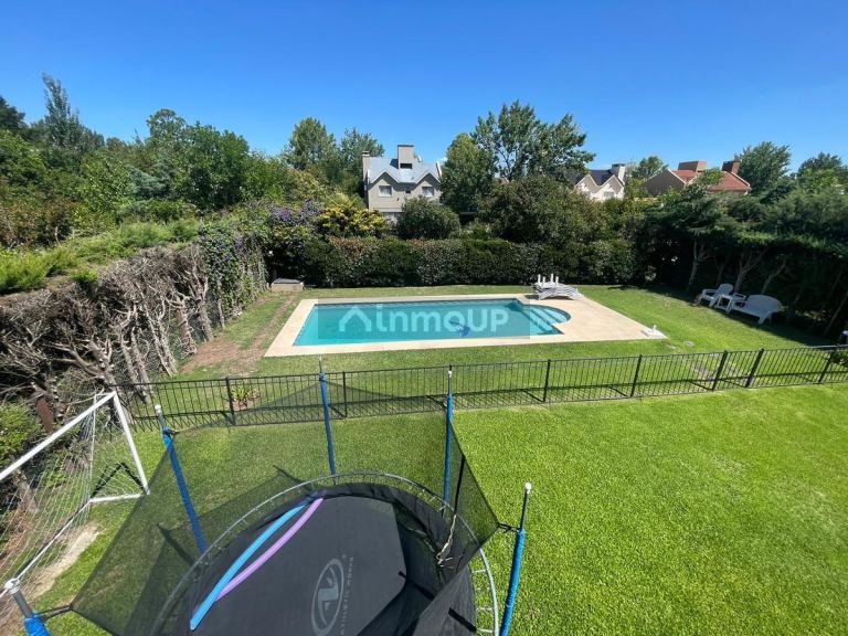Casa en Venta en Pilar, G.B.A. Zona Norte