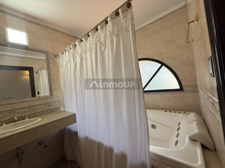 Casa en Venta en Pilar, G.B.A. Zona Norte