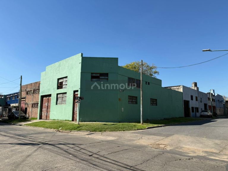 Galpon en Venta en Vicente Lopez, G.B.A. Zona Norte