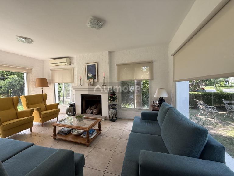Casa en Venta en Pilar, G.B.A. Zona Norte