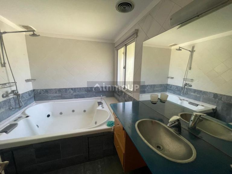 Casa en Venta en Pilar, G.B.A. Zona Norte