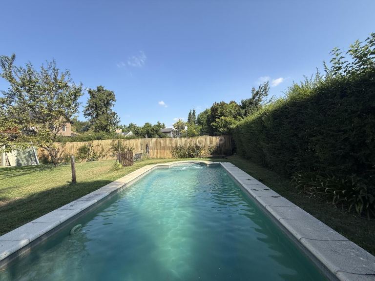 Casa en Alquiler en Pilar, G.B.A. Zona Norte