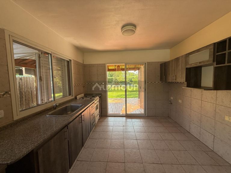 Casa en Alquiler en Pilar, G.B.A. Zona Norte