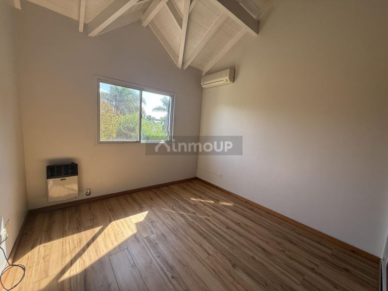 Casa en Alquiler en Pilar, G.B.A. Zona Norte
