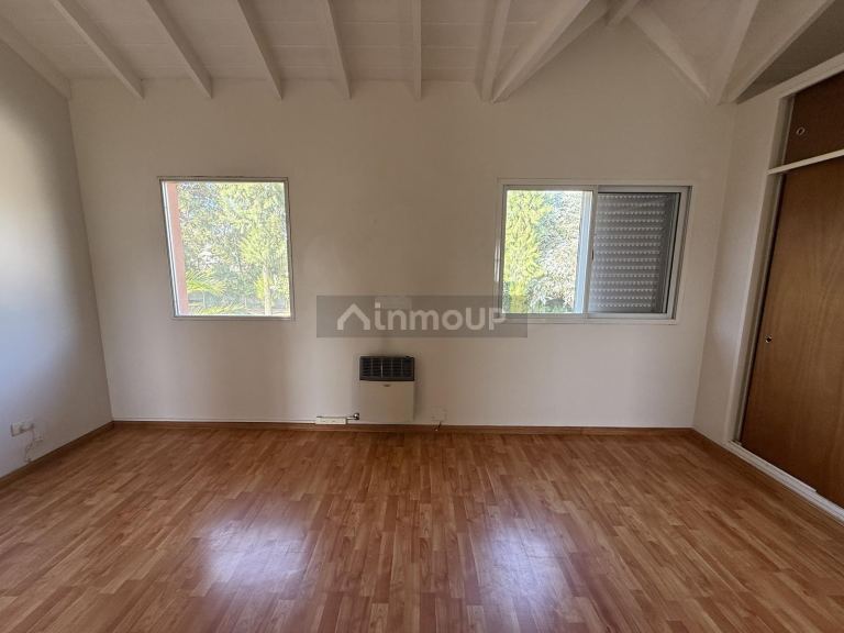 Casa en Alquiler en Pilar, G.B.A. Zona Norte