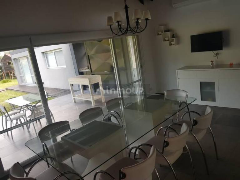 Casa en Alquiler en Pilar, G.B.A. Zona Norte
