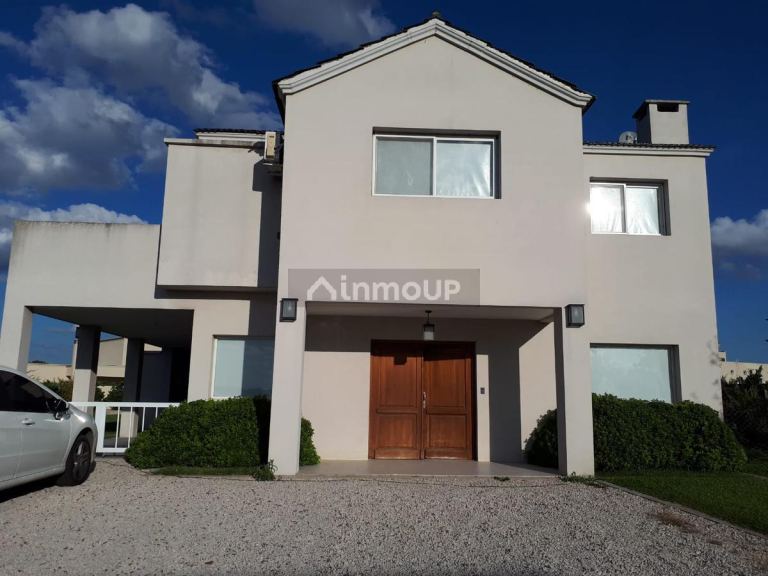 Casa en Venta en Escobar, G.B.A. Zona Norte