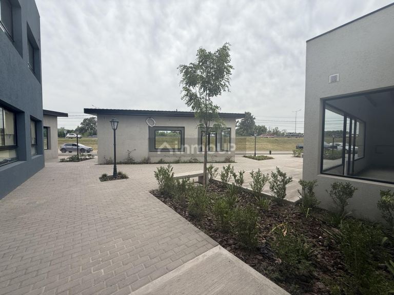Local Comercial en Alquiler en Pilar, G.B.A. Zona Norte