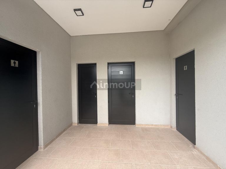 Local Comercial en Alquiler en Pilar, G.B.A. Zona Norte