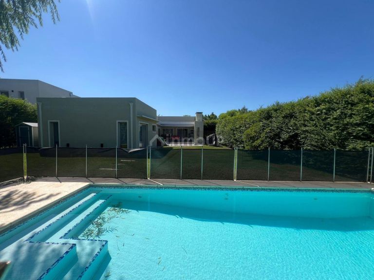 Casa en Venta en Pilar, G.B.A. Zona Norte