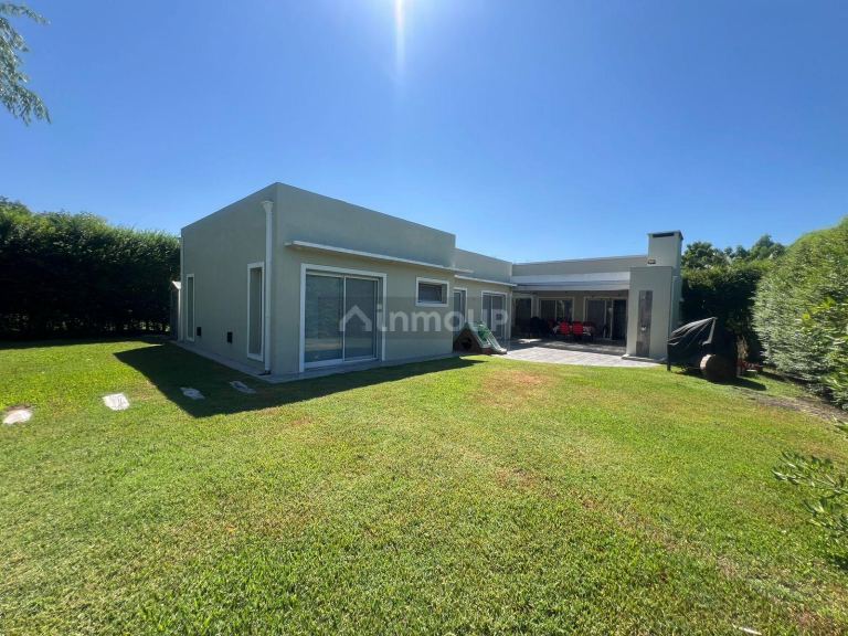 Casa en Venta en Pilar, G.B.A. Zona Norte