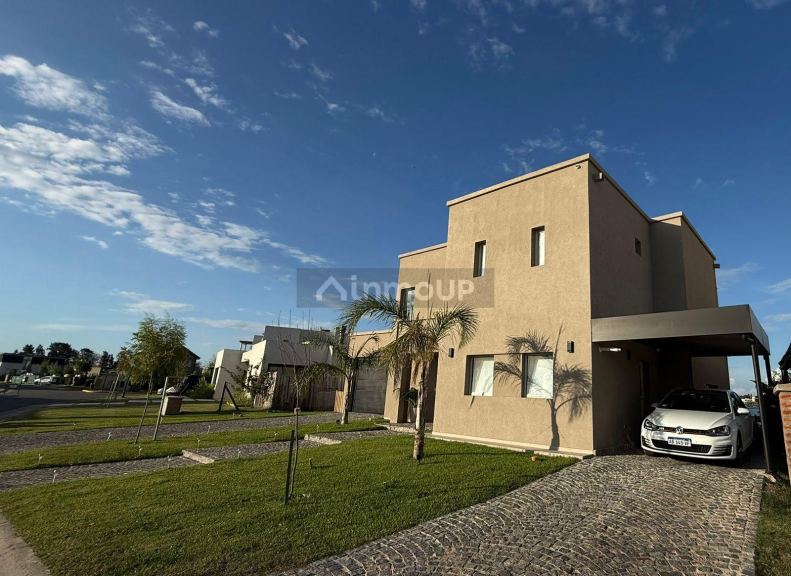 Casa en Venta en Tigre, G.B.A. Zona Norte