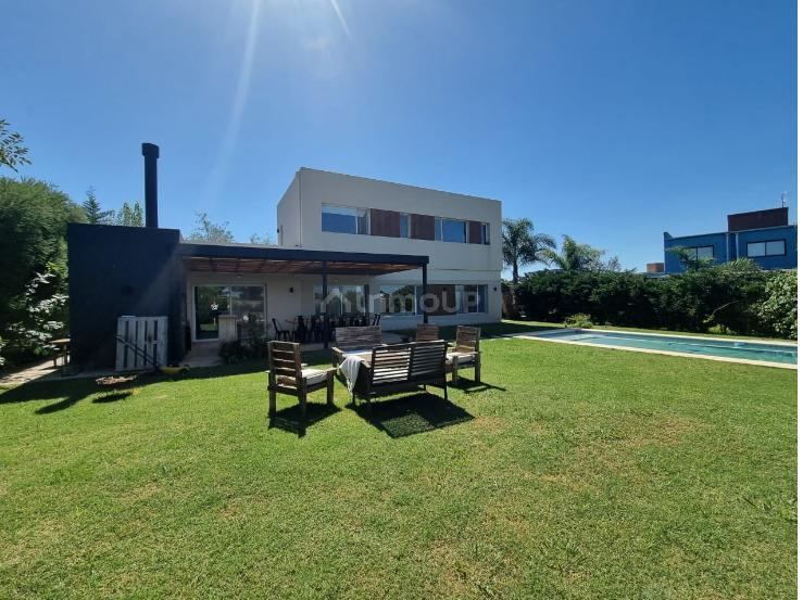 Casa en Venta en Escobar, G.B.A. Zona Norte