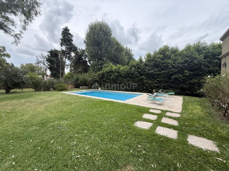 Casa en Alquiler en Pilar, G.B.A. Zona Norte