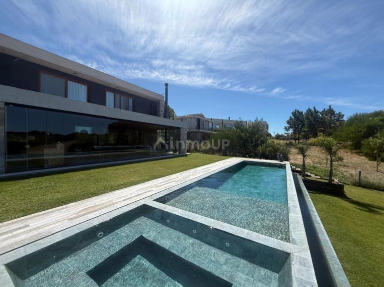 Casa en Venta en De la Costa, Buenos Aires Costa Atlantica