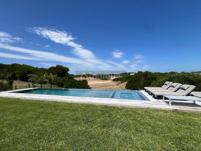 Casa en Venta en De la Costa, Buenos Aires Costa Atlantica
