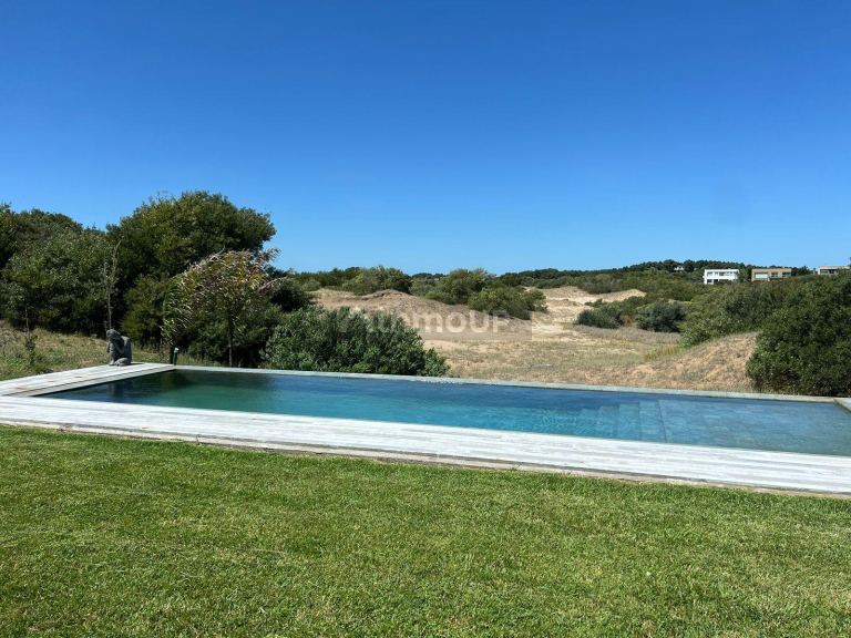Casa en Venta en De la Costa, Buenos Aires Costa Atlantica