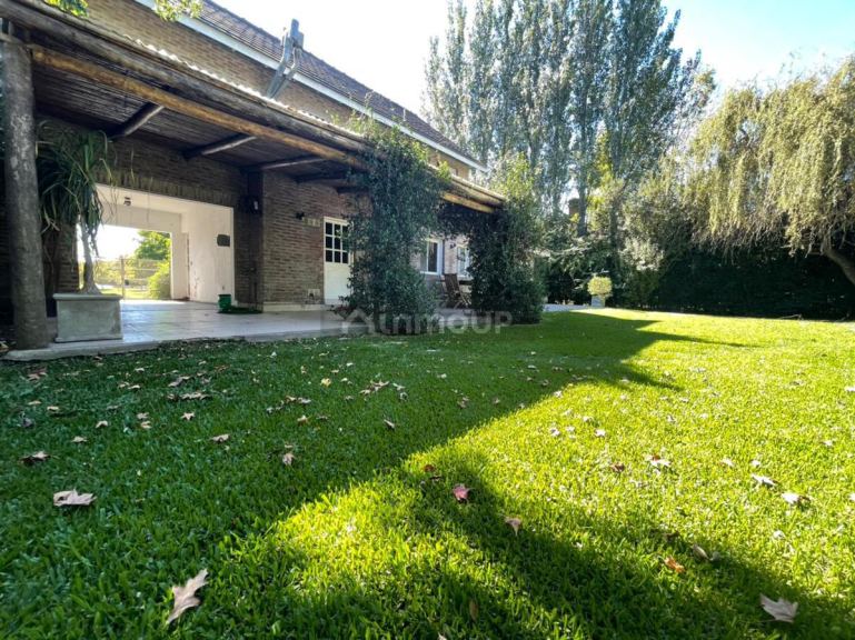 Casa en Alquiler en Pilar, G.B.A. Zona Norte