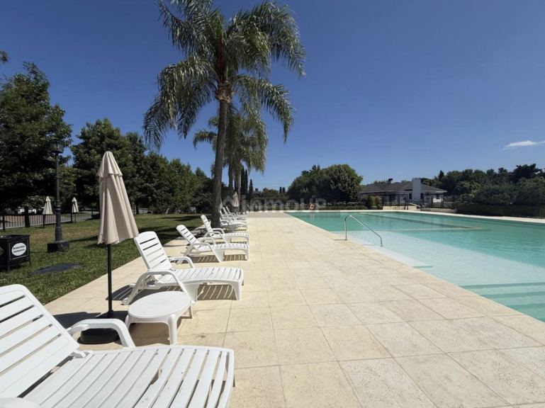 Casa en Alquiler en Pilar, G.B.A. Zona Norte