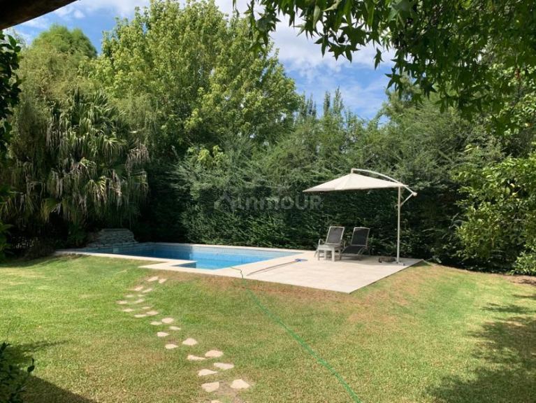 Casa en Alquiler en Pilar, G.B.A. Zona Norte