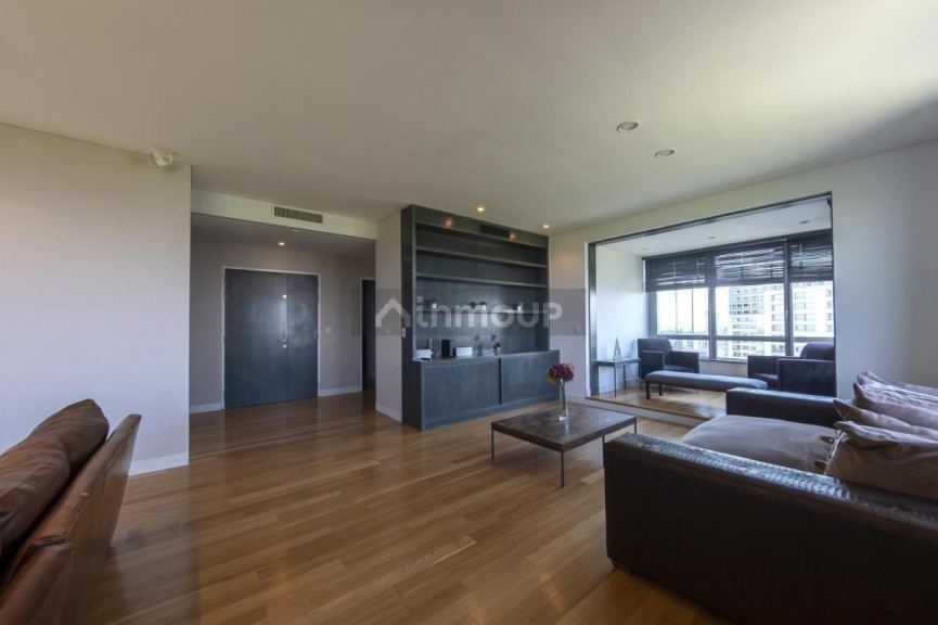 Departamento en Alquiler en Puerto Madero, Capital Federal