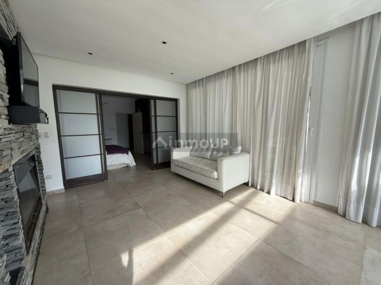 Casa en Alquiler en Tigre, G.B.A. Zona Norte