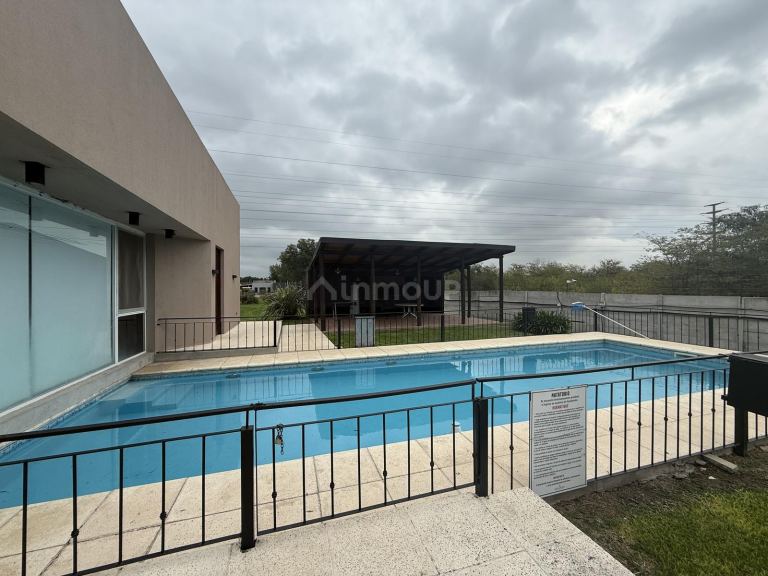 Casa en Alquiler en Pilar, G.B.A. Zona Norte